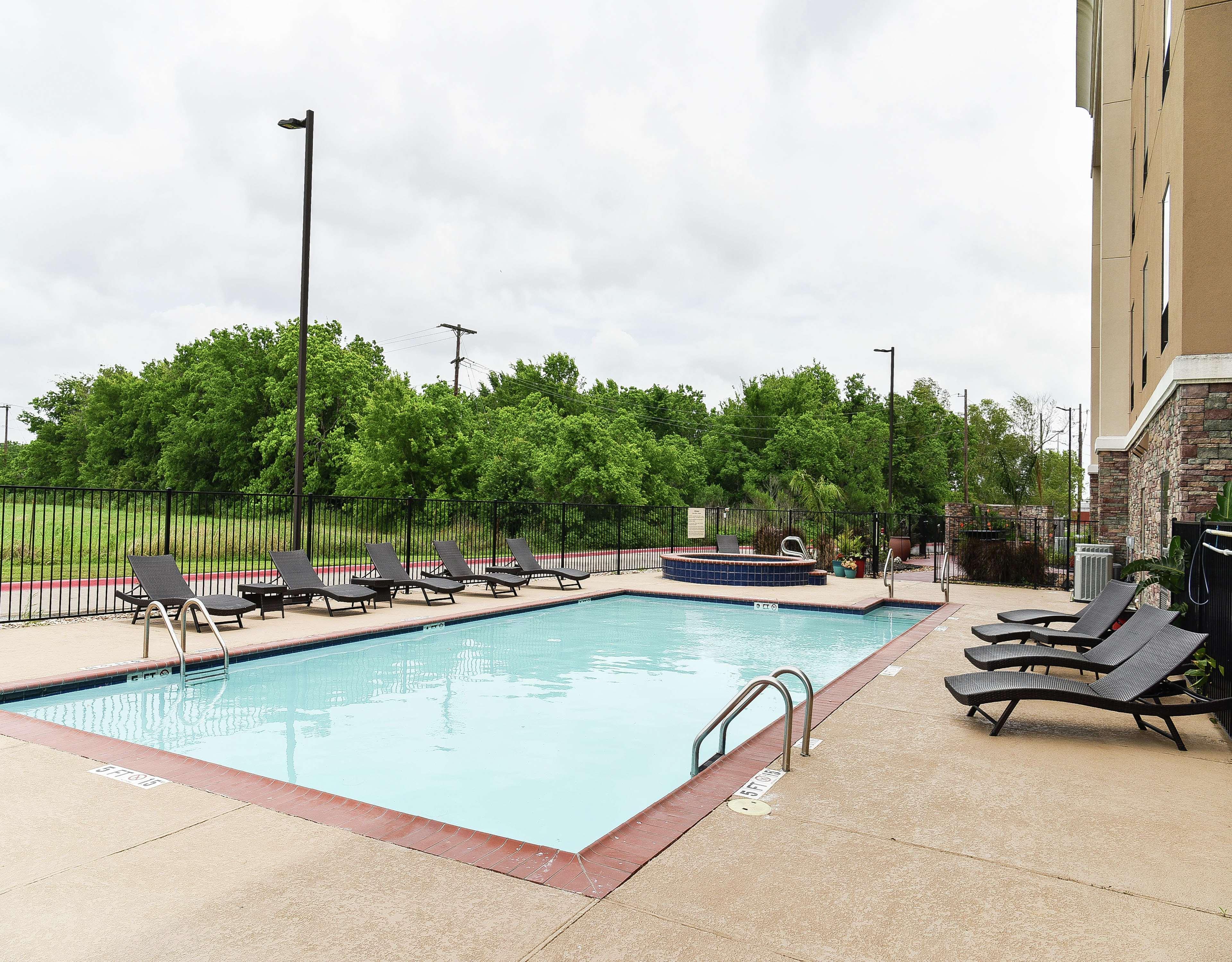 Hampton Inn & Suites Bay City Ngoại thất bức ảnh