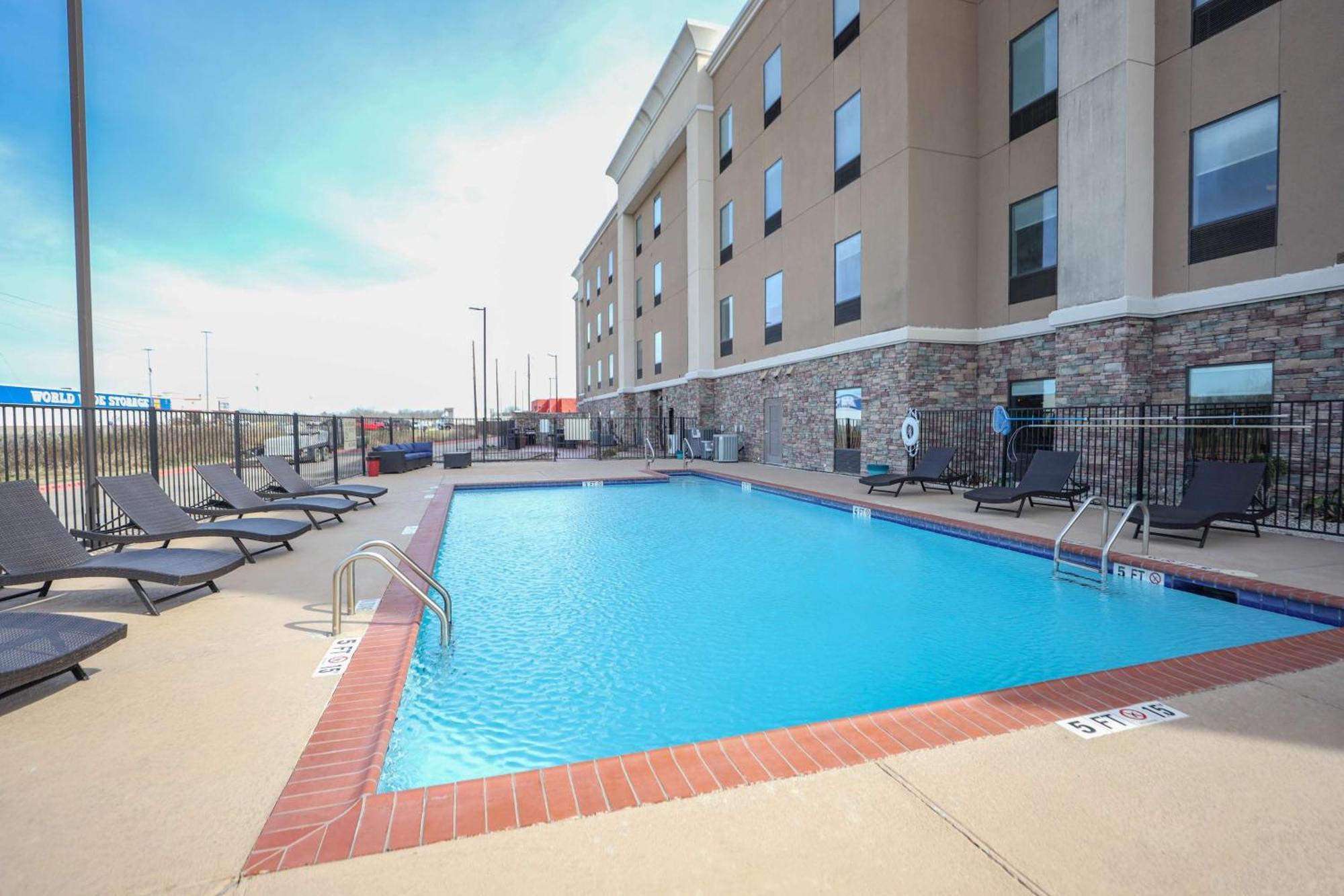 Hampton Inn & Suites Bay City Ngoại thất bức ảnh
